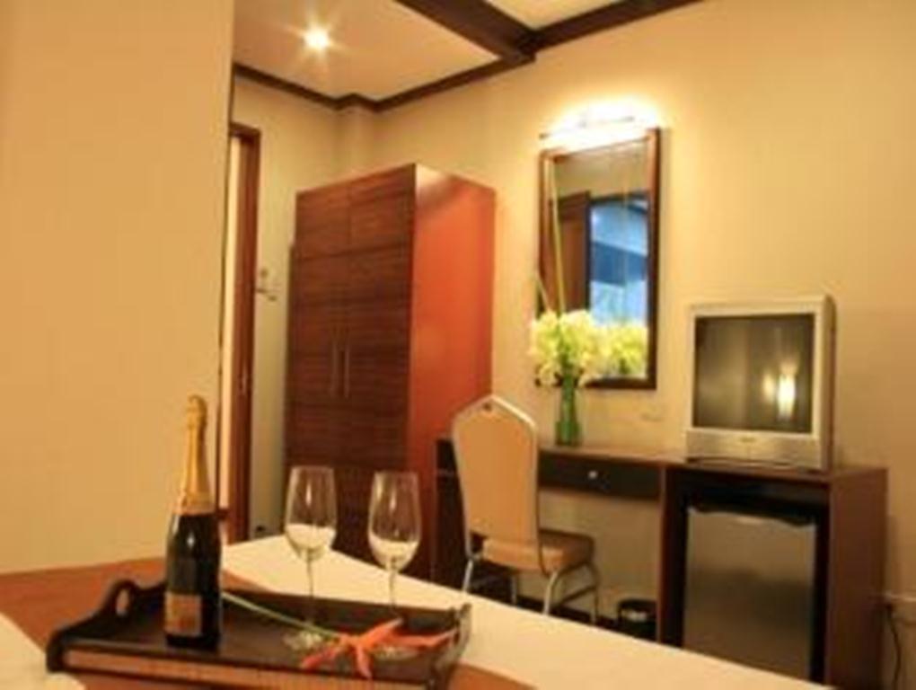 O Hotel Bacolod Habitación foto